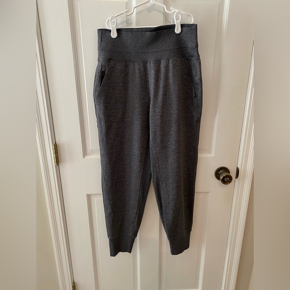 Athleta Venice jogger in gray heather, size S